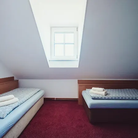 Adelka Guest house 3*