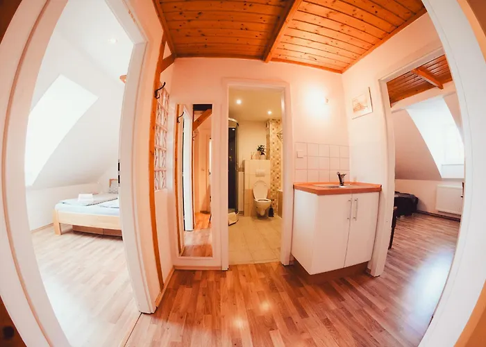 Adelka Pensjonat 3*